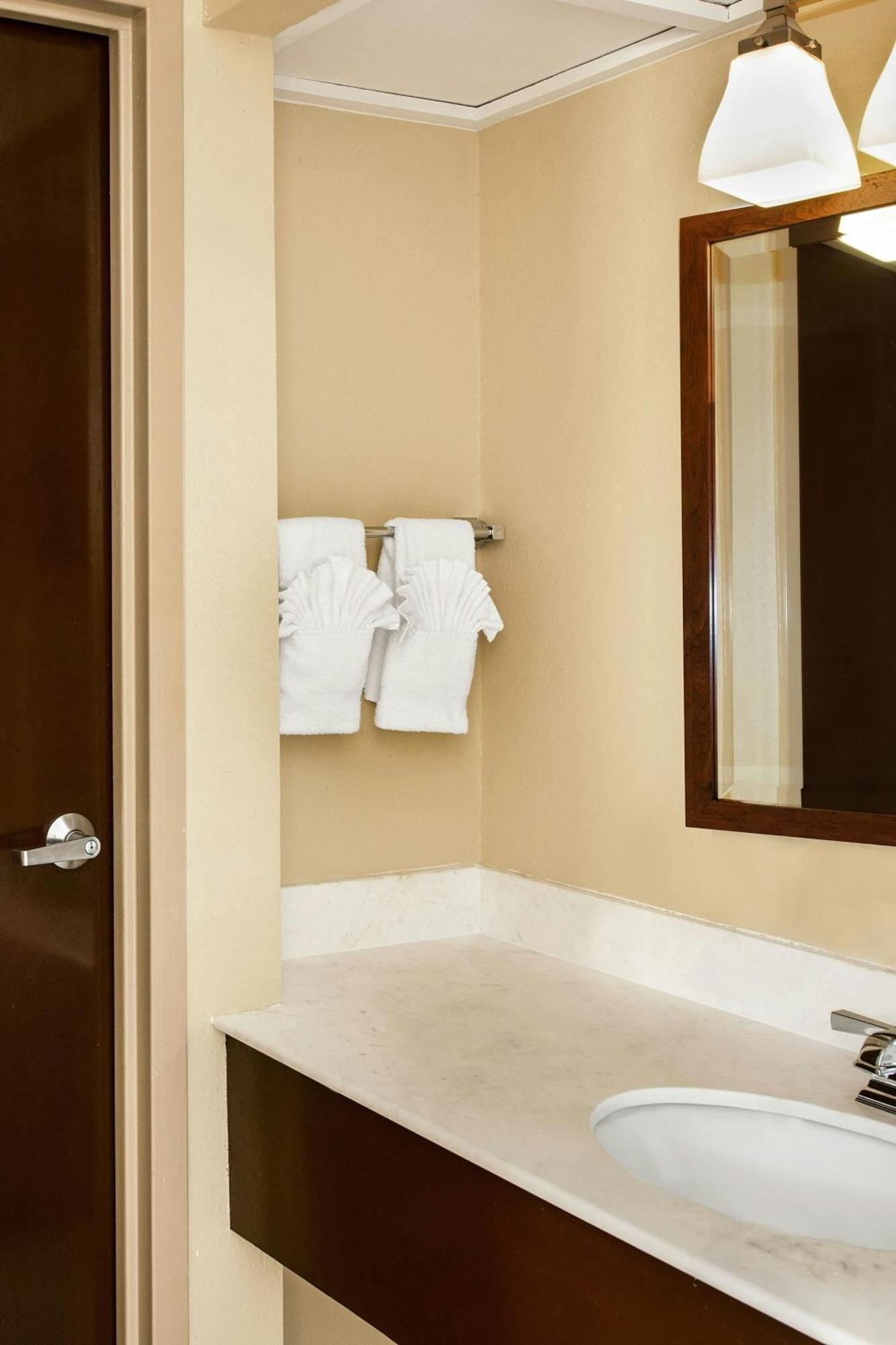 Hotel Sheraton Atlanta Perimeter North 4*
